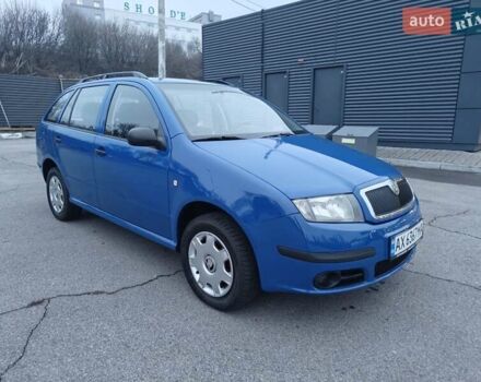 Синій Шкода Фабія, об'ємом двигуна 1.39 л та пробігом 238 тис. км за 3800 $, фото 6 на Automoto.ua