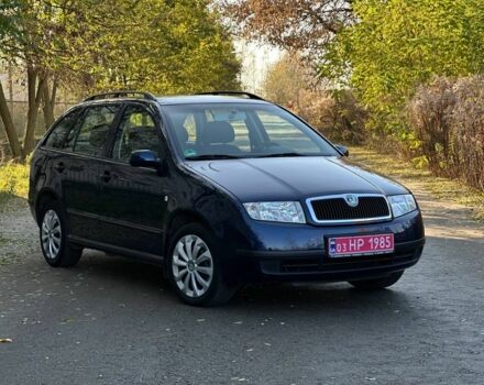 Синий Шкода Фабия, объемом двигателя 0 л и пробегом 217 тыс. км за 4700 $, фото 1 на Automoto.ua