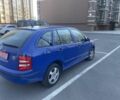 Синий Шкода Фабия, объемом двигателя 1.4 л и пробегом 220 тыс. км за 4450 $, фото 2 на Automoto.ua