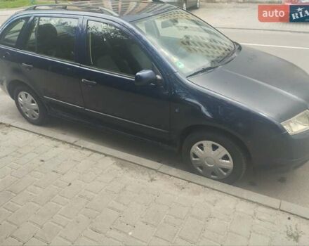 Синій Шкода Фабія, об'ємом двигуна 1.39 л та пробігом 320 тис. км за 2350 $, фото 2 на Automoto.ua