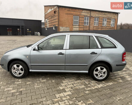 Синий Шкода Фабия, объемом двигателя 1.4 л и пробегом 190 тыс. км за 3900 $, фото 6 на Automoto.ua