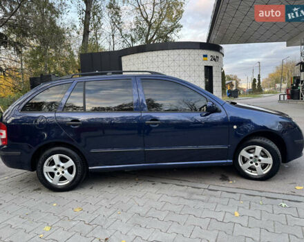 Шкода Фабия 2004 в Тернополе на Automoto.ua Синий Шкода Фабия, объемом двигателя 1.39 л и пробегом 200 тыс. км за 3650 $, фото 11 на Automoto.ua