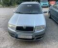 Синий Шкода Фабия, объемом двигателя 1.4 л и пробегом 250 тыс. км за 4300 $, фото 1 на Automoto.ua