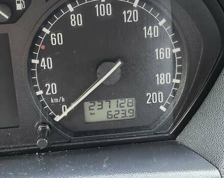 Шкода Фабия 2004 в Ивано-Франковске на Automoto.ua Синий Шкода Фабия, объемом двигателя 1.39 л и пробегом 237 тыс. км за 2700 $, фото 13 на Automoto.ua