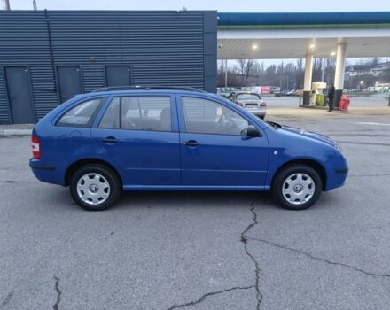 Синій Шкода Фабія, об'ємом двигуна 1.4 л та пробігом 238 тис. км за 3800 $, фото 2 на Automoto.ua