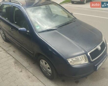 Синій Шкода Фабія, об'ємом двигуна 1.39 л та пробігом 320 тис. км за 2350 $, фото 5 на Automoto.ua