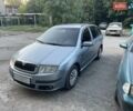 Синий Шкода Фабия, объемом двигателя 1.4 л и пробегом 250 тыс. км за 4300 $, фото 2 на Automoto.ua