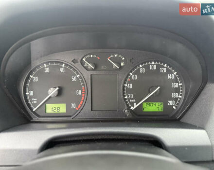 Синий Шкода Фабия, объемом двигателя 1.4 л и пробегом 190 тыс. км за 3900 $, фото 10 на Automoto.ua