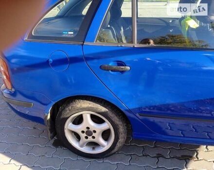 Синій Шкода Фабія, об'ємом двигуна 1.2 л та пробігом 10 тис. км за 2900 $, фото 5 на Automoto.ua