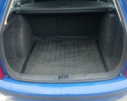 Синий Шкода Фабия, объемом двигателя 1.39 л и пробегом 180 тыс. км за 4500 $, фото 7 на Automoto.ua