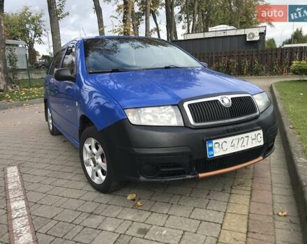 Синий Шкода Фабия, объемом двигателя 1.2 л и пробегом 358 тыс. км за 3400 $, фото 4 на Automoto.ua