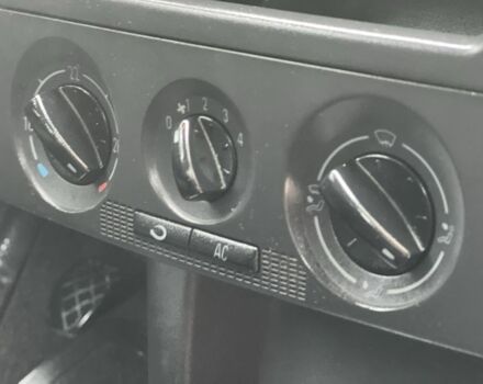 Синій Шкода Фабія, об'ємом двигуна 1.4 л та пробігом 186 тис. км за 3999 $, фото 22 на Automoto.ua