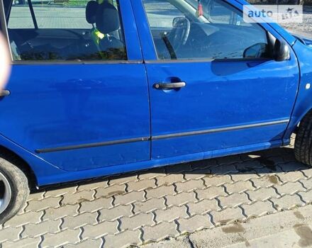 Синій Шкода Фабія, об'ємом двигуна 1.2 л та пробігом 10 тис. км за 2900 $, фото 4 на Automoto.ua