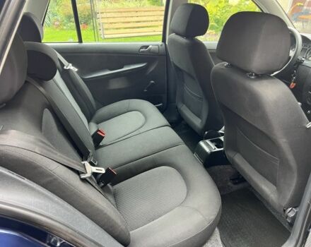 Синій Шкода Фабія, об'ємом двигуна 1.4 л та пробігом 186 тис. км за 3999 $, фото 20 на Automoto.ua