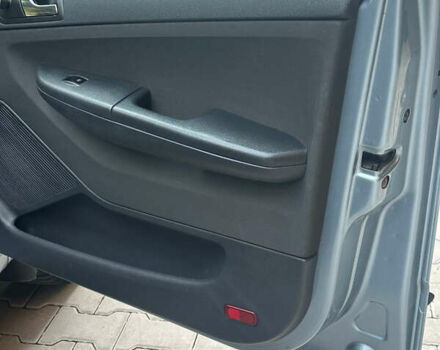 Синій Шкода Фабія, об'ємом двигуна 1.39 л та пробігом 259 тис. км за 3650 $, фото 2 на Automoto.ua