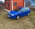 Синий Шкода Фабия, объемом двигателя 1.4 л и пробегом 140 тыс. км за 4400 $, фото 1 на Automoto.ua