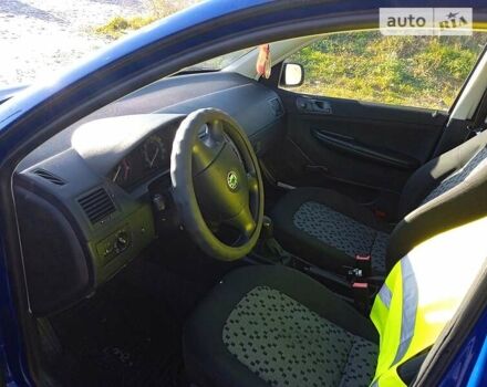 Синій Шкода Фабія, об'ємом двигуна 1.2 л та пробігом 10 тис. км за 2900 $, фото 10 на Automoto.ua