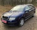 Синій Шкода Фабія, об'ємом двигуна 1.4 л та пробігом 217 тис. км за 3900 $, фото 1 на Automoto.ua