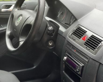 Синій Шкода Фабія, об'ємом двигуна 1.4 л та пробігом 186 тис. км за 3999 $, фото 23 на Automoto.ua