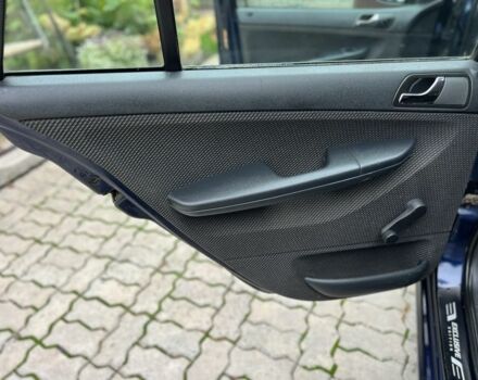 Синій Шкода Фабія, об'ємом двигуна 1.4 л та пробігом 186 тис. км за 3999 $, фото 18 на Automoto.ua