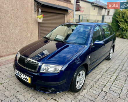 Синий Шкода Фабия, объемом двигателя 1.4 л и пробегом 183 тыс. км за 3700 $, фото 3 на Automoto.ua