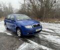 Синий Шкода Фабия, объемом двигателя 0 л и пробегом 222 тыс. км за 2999 $, фото 1 на Automoto.ua