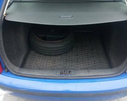 Синий Шкода Фабия, объемом двигателя 1.39 л и пробегом 180 тыс. км за 4500 $, фото 3 на Automoto.ua