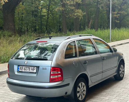 Синій Шкода Фабія, об'ємом двигуна 1.39 л та пробігом 259 тис. км за 3650 $, фото 7 на Automoto.ua