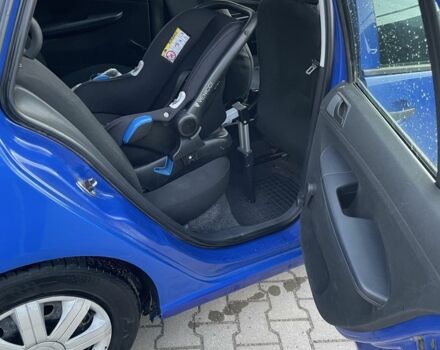Синій Шкода Фабія, об'ємом двигуна 1.2 л та пробігом 315 тис. км за 2600 $, фото 12 на Automoto.ua