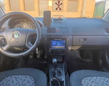 Синий Шкода Фабия, объемом двигателя 1.2 л и пробегом 338 тыс. км за 1500 $, фото 15 на Automoto.ua