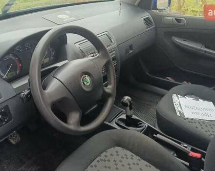 Синий Шкода Фабия, объемом двигателя 1.2 л и пробегом 163 тыс. км за 3600 $, фото 3 на Automoto.ua