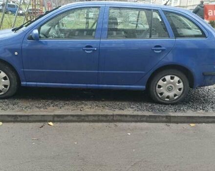 Синий Шкода Фабия, объемом двигателя 1.2 л и пробегом 163 тыс. км за 3600 $, фото 2 на Automoto.ua