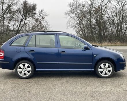 Синій Шкода Фабія, об'ємом двигуна 1.4 л та пробігом 250 тис. км за 4500 $, фото 7 на Automoto.ua