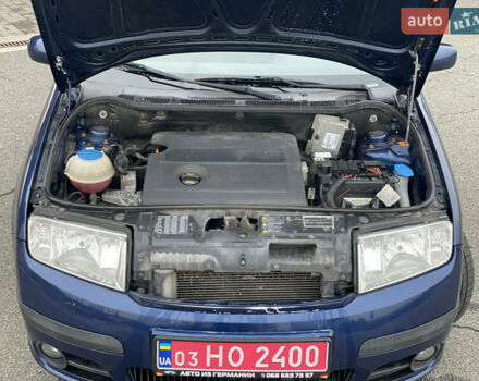 Синий Шкода Фабия, объемом двигателя 1.4 л и пробегом 250 тыс. км за 4500 $, фото 26 на Automoto.ua