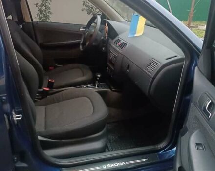 Синій Шкода Фабія, об'ємом двигуна 1.39 л та пробігом 227 тис. км за 5300 $, фото 8 на Automoto.ua