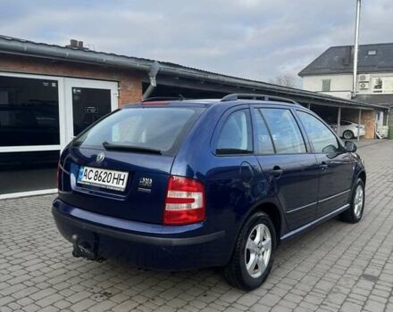 Синій Шкода Фабія, об'ємом двигуна 1.39 л та пробігом 209 тис. км за 3750 $, фото 4 на Automoto.ua