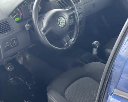 Синий Шкода Фабия, объемом двигателя 1.4 л и пробегом 250 тыс. км за 4500 $, фото 28 на Automoto.ua