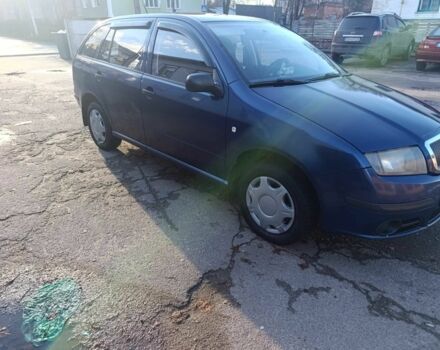 Синий Шкода Фабия, объемом двигателя 1.2 л и пробегом 338 тыс. км за 1500 $, фото 5 на Automoto.ua