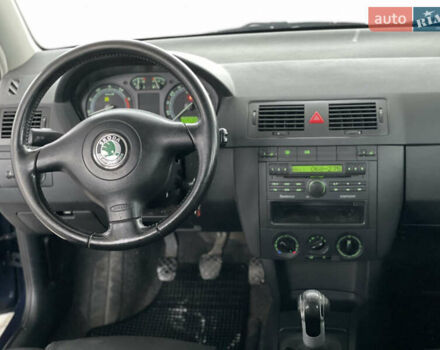 Синий Шкода Фабия, объемом двигателя 1.4 л и пробегом 250 тыс. км за 4500 $, фото 29 на Automoto.ua