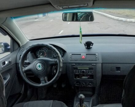 Синий Шкода Фабия, объемом двигателя 1.4 л и пробегом 230 тыс. км за 4250 $, фото 16 на Automoto.ua