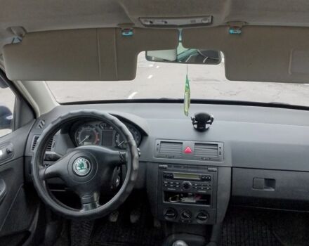 Синий Шкода Фабия, объемом двигателя 1.4 л и пробегом 230 тыс. км за 4250 $, фото 17 на Automoto.ua