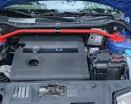 Синий Шкода Фабия, объемом двигателя 1.39 л и пробегом 202 тыс. км за 4600 $, фото 9 на Automoto.ua