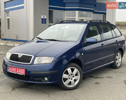 Синий Шкода Фабия, объемом двигателя 1.4 л и пробегом 250 тыс. км за 4500 $, фото 5 на Automoto.ua