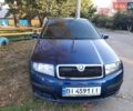 Синий Шкода Фабия, объемом двигателя 1.4 л и пробегом 277 тыс. км за 3950 $, фото 1 на Automoto.ua