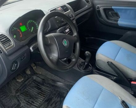 Синий Шкода Фабия, объемом двигателя 1 л и пробегом 240 тыс. км за 3850 $, фото 5 на Automoto.ua