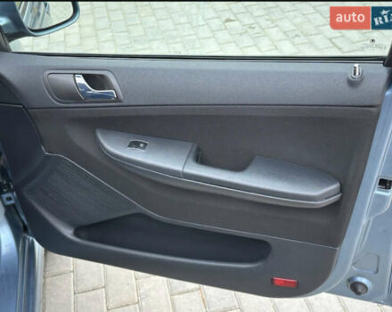 Синий Шкода Фабия, объемом двигателя 1.4 л и пробегом 239 тыс. км за 5700 $, фото 44 на Automoto.ua