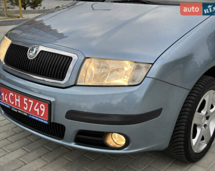 Синий Шкода Фабия, объемом двигателя 1.4 л и пробегом 239 тыс. км за 5700 $, фото 4 на Automoto.ua