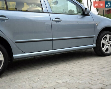 Синий Шкода Фабия, объемом двигателя 1.4 л и пробегом 239 тыс. км за 5700 $, фото 18 на Automoto.ua
