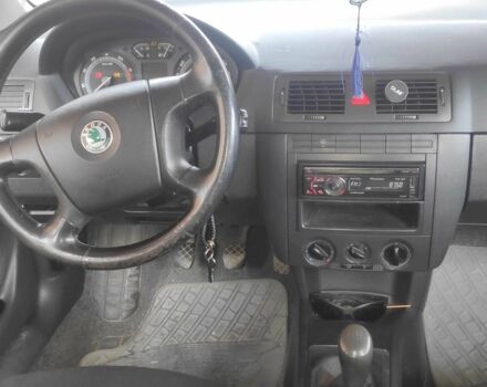 Шкода Фабия 2007 в Тячеве на Automoto.ua Синий Шкода Фабия, объемом двигателя 1.2 л и пробегом 197 тыс. км за 3801 $, фото 4 на Automoto.ua