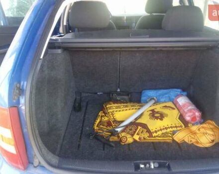 Синій Шкода Фабія, об'ємом двигуна 1.39 л та пробігом 213 тис. км за 4300 $, фото 8 на Automoto.ua